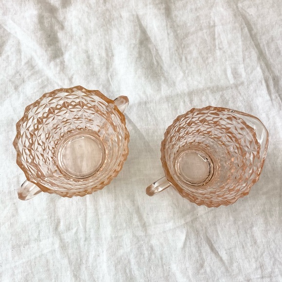 Jeannette Holiday Button and Bows Pink Depression Glass Creamer and Sugar 1940s - Picture 9 of 10